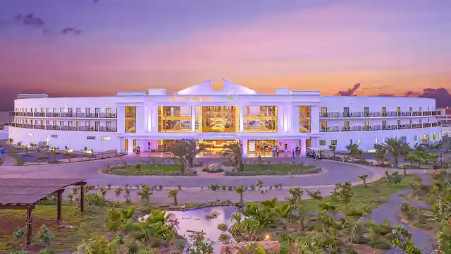 Melia Dunas Beach Resort Overzicht tuinen en zwembaden van het all inclusive Melia Dunas Beach Resort.