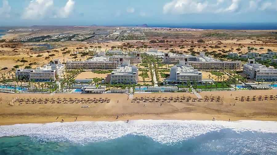 Riu Palace Santa Maria Overzicht tuinen en zwembaden van het all inclusive resort Riu Palace Santa Maria.